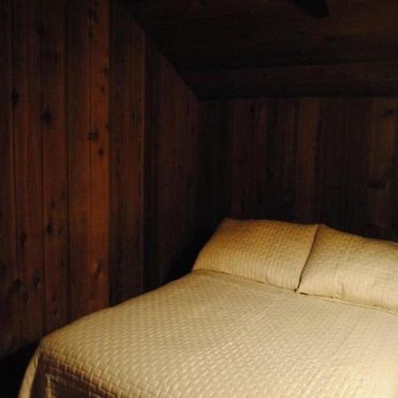 Rundle Chalets แคนมอร์ ภายนอก รูปภาพ