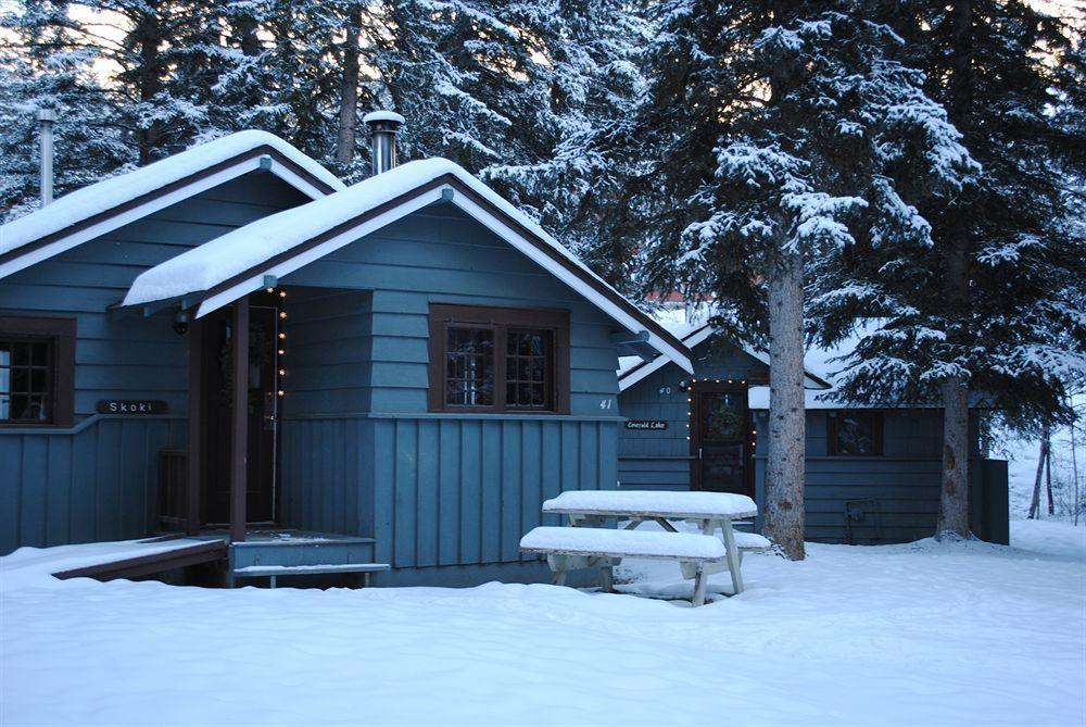 Rundle Chalets แคนมอร์ ภายนอก รูปภาพ