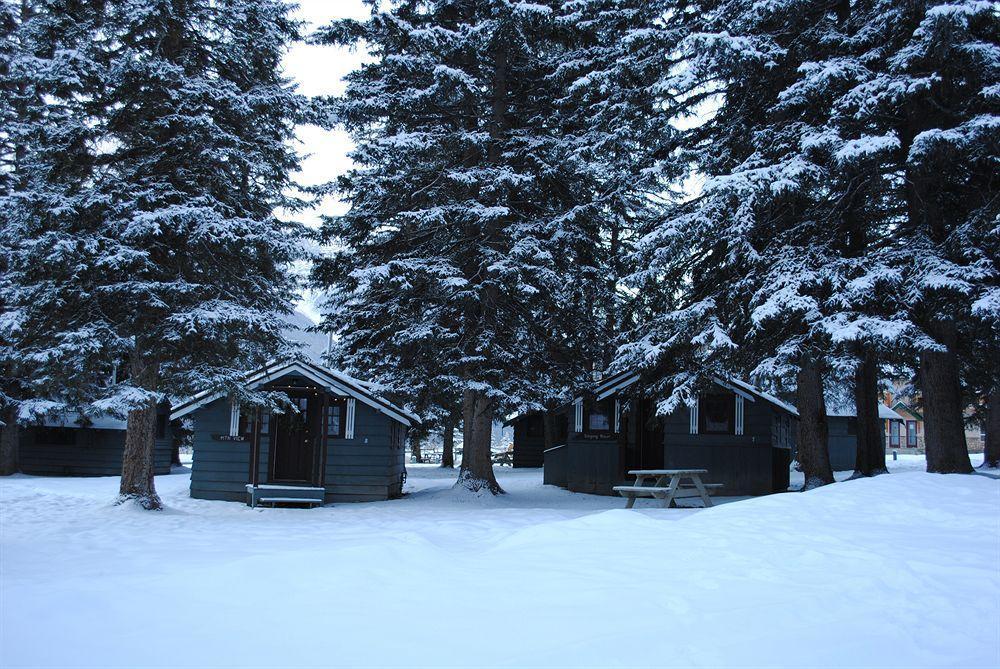 Rundle Chalets แคนมอร์ ภายนอก รูปภาพ